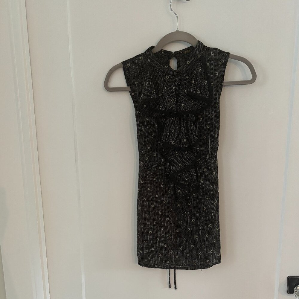 Sleeveless Ruffle Blouse